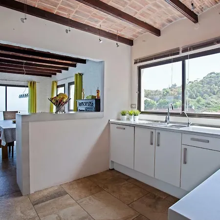 Casa Rocas *