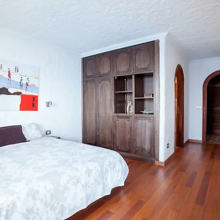 Casa Rocas *